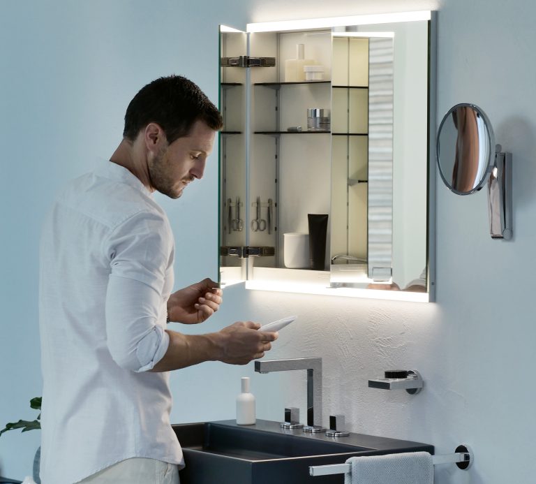 Royal Modular 2.0 mirrored cabinets