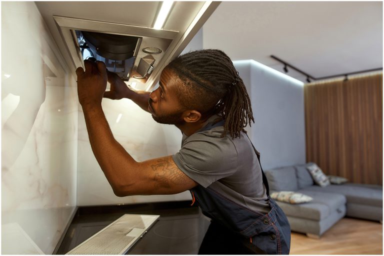 Demand for tradespeople up by 50% in just two years bathroom_review_Trades_people