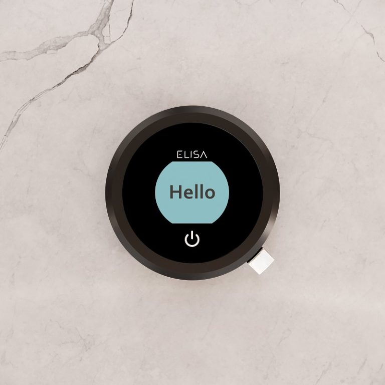 Batgroom_Review_Elisa