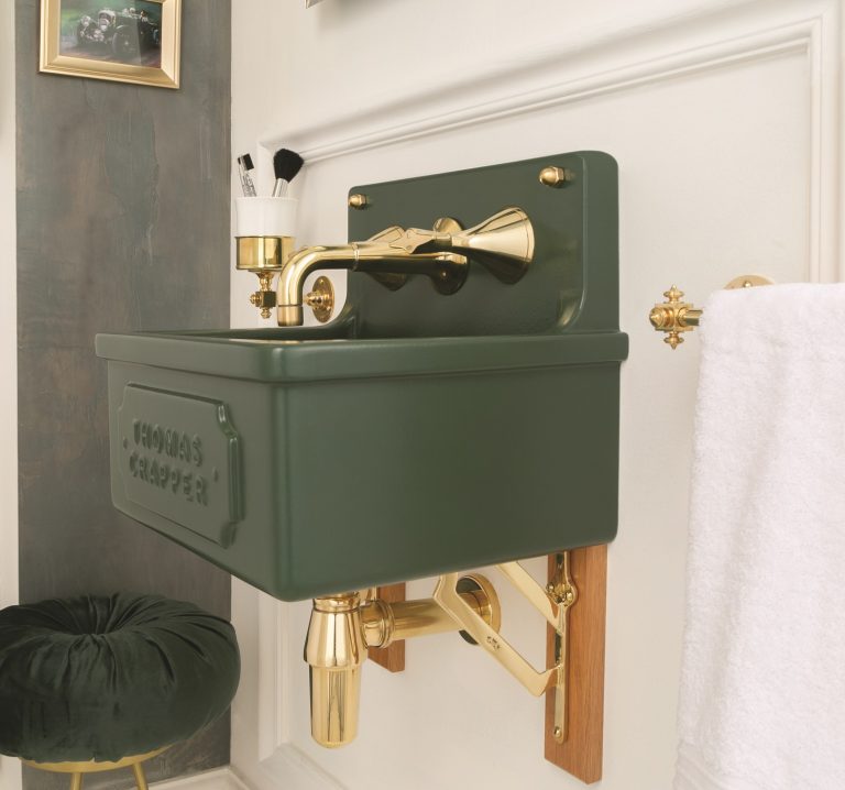 Thomas Crapper Horton