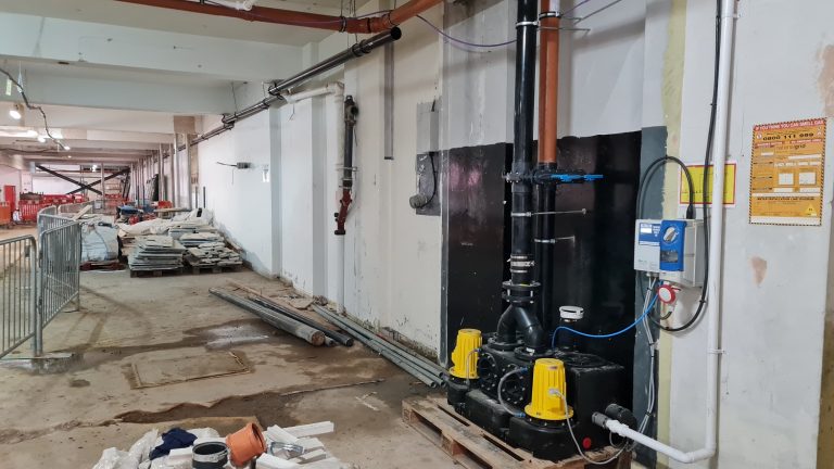 Woolworths_makeover_saniflo