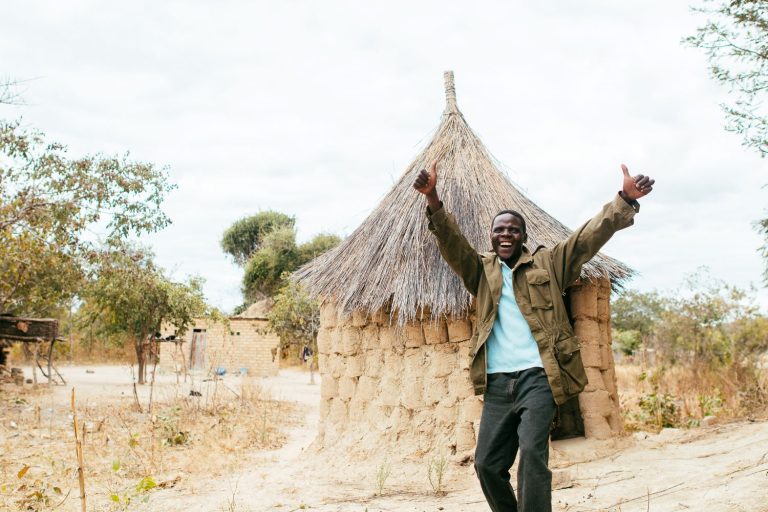 Escape to the loo! Two thirds of Brits hide in the toilet Bathroom-Review-Escape-to-the-loo-Toilet-Twinning