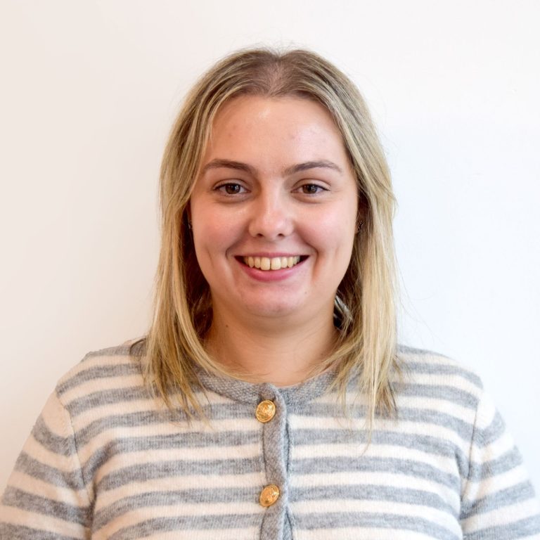 Bathroom-Review-Camille.Broatch