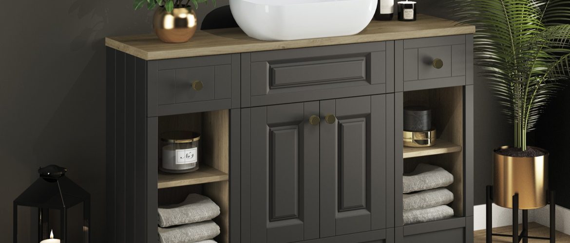 Bathroom-Review-Atlanta_Classic_Midnight-