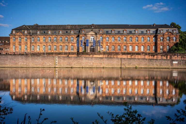 Bathroom-Review-Villeroy & Boch demonstrates resilience