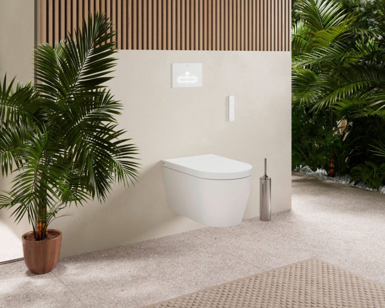 Bathroom-Review-_Design_Technology_SensoWash