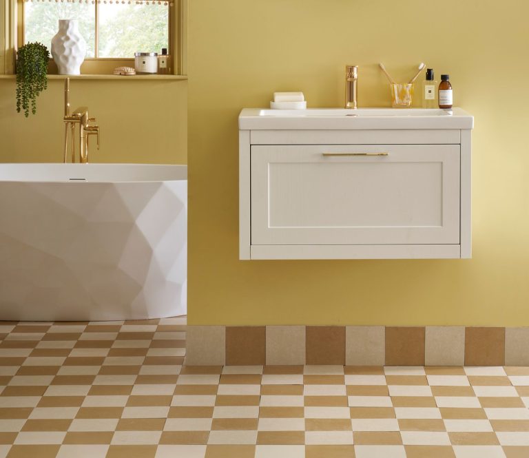 Bathroom-Review-Ca-Pietra-Tile-Report-AventurasOchreAndLinen-
