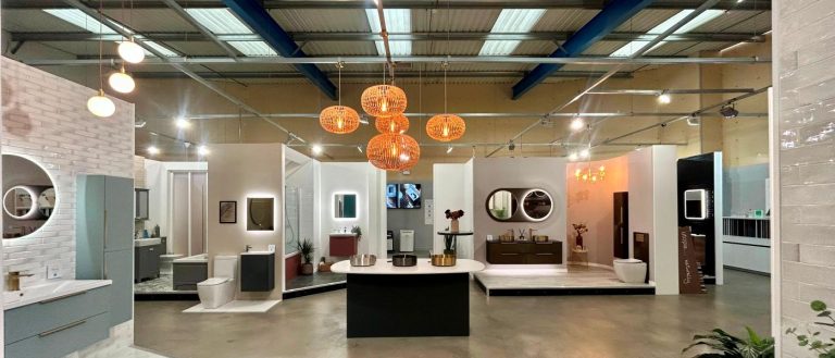 Bathoom Review Utopia-Showroom-HeyU-colllection-retail-event.jpg