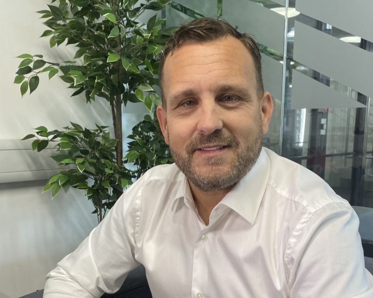 Bathroom Review-BIFIS-Damian-Walte