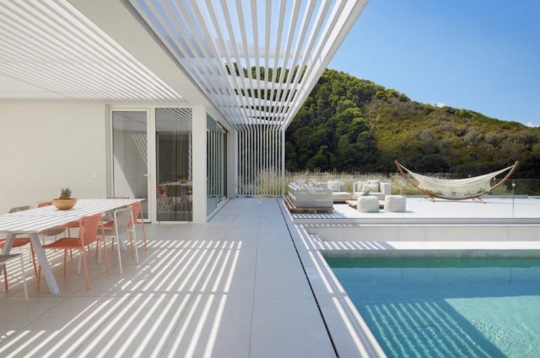 Ritmonio_OHLIVE-Beach-Villa_Pics-Courtesy-of-3H-Architects