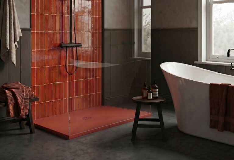 Mont-shower-tray-red-from-Tissino